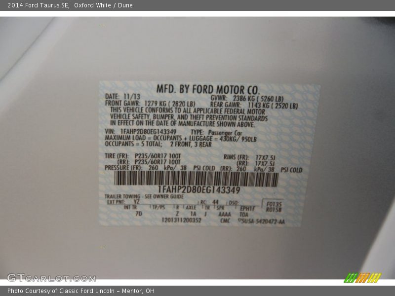 Oxford White / Dune 2014 Ford Taurus SE