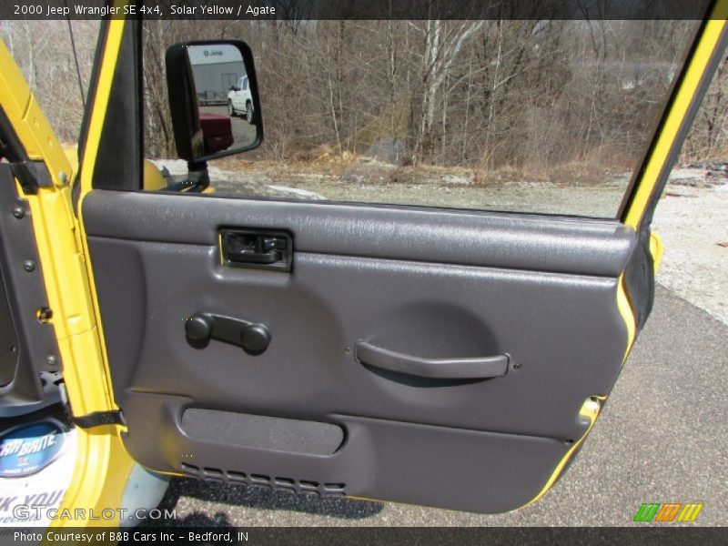 Solar Yellow / Agate 2000 Jeep Wrangler SE 4x4