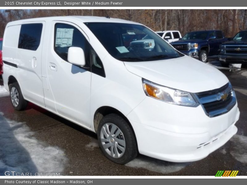 Designer White / Medium Pewter 2015 Chevrolet City Express LS