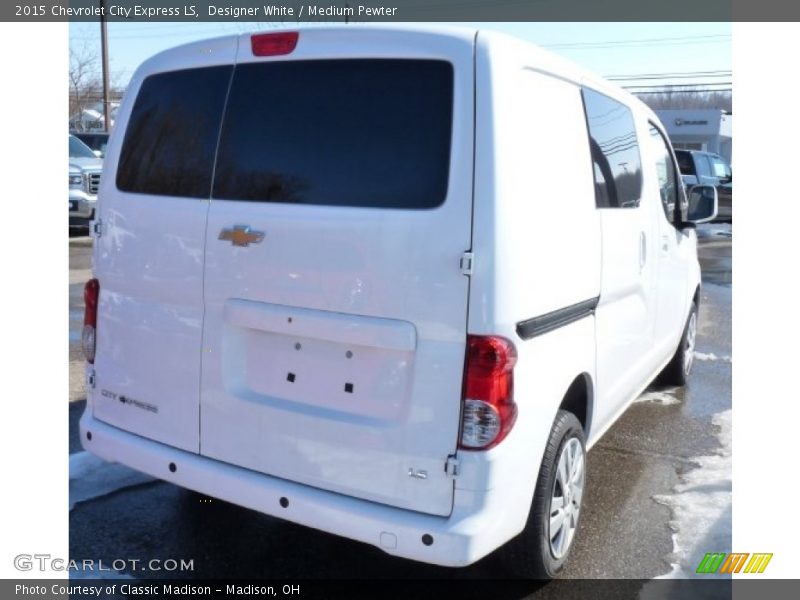 Designer White / Medium Pewter 2015 Chevrolet City Express LS