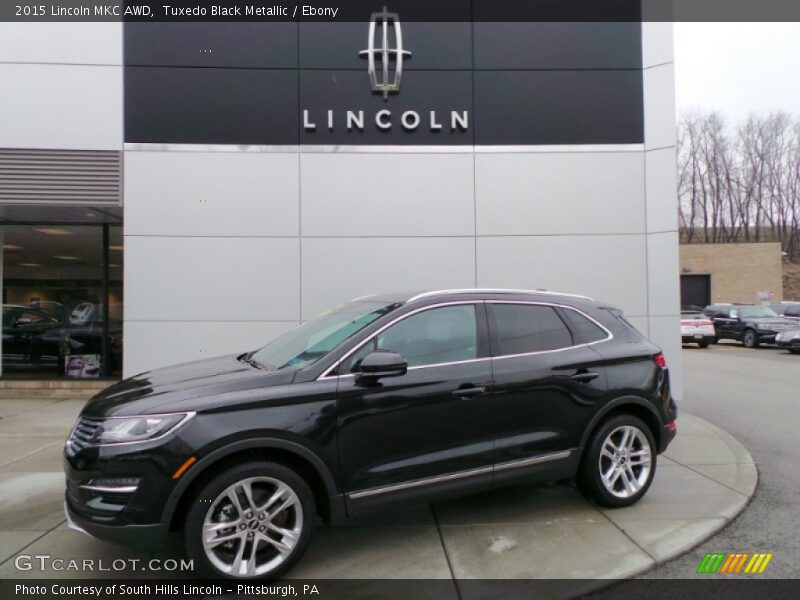 Front 3/4 View of 2015 MKC AWD