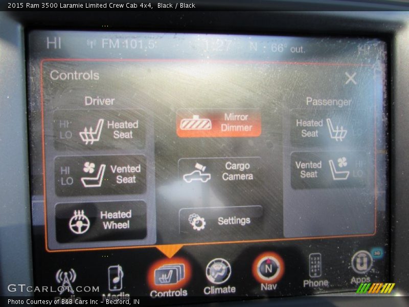 Controls of 2015 3500 Laramie Limited Crew Cab 4x4