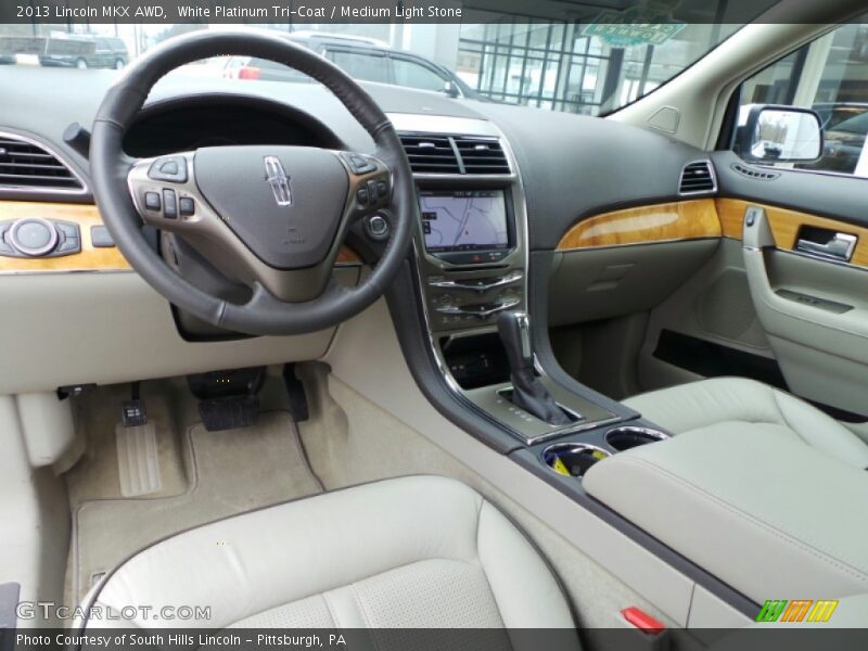White Platinum Tri-Coat / Medium Light Stone 2013 Lincoln MKX AWD