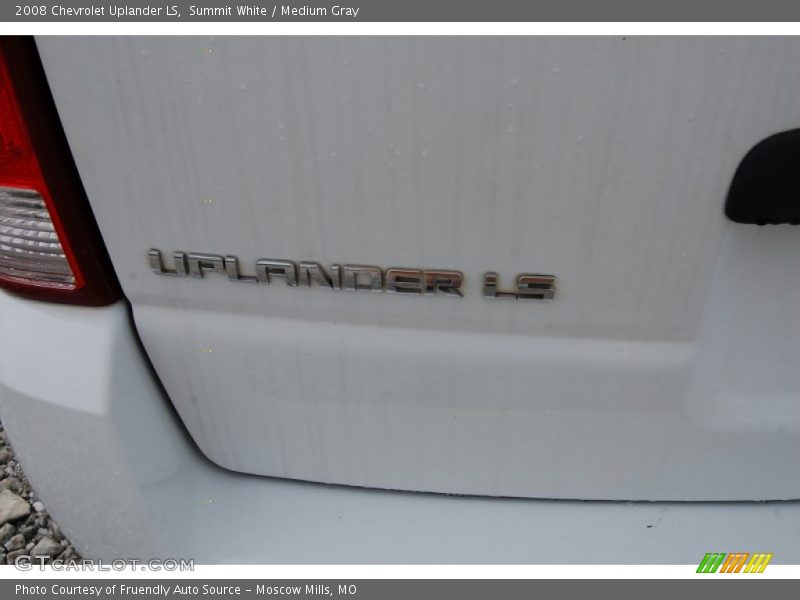 Summit White / Medium Gray 2008 Chevrolet Uplander LS