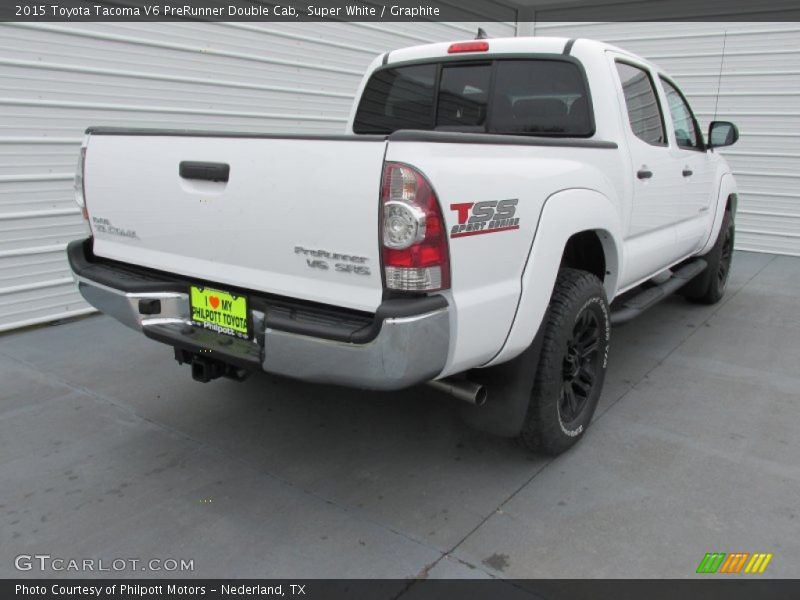 Super White / Graphite 2015 Toyota Tacoma V6 PreRunner Double Cab