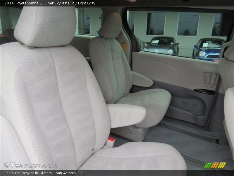 Silver Sky Metallic / Light Gray 2014 Toyota Sienna L