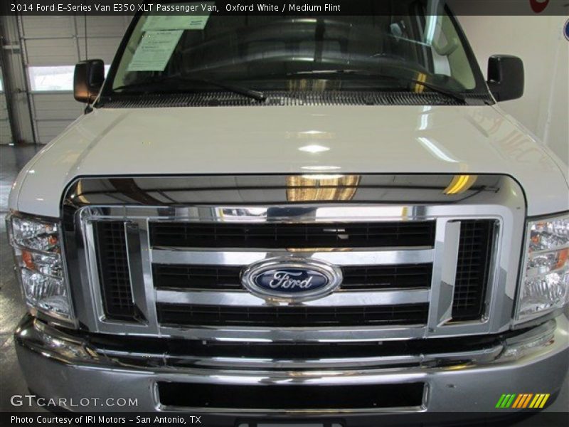 Oxford White / Medium Flint 2014 Ford E-Series Van E350 XLT Passenger Van