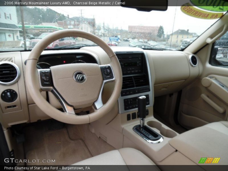 Dashboard of 2006 Mountaineer Luxury AWD