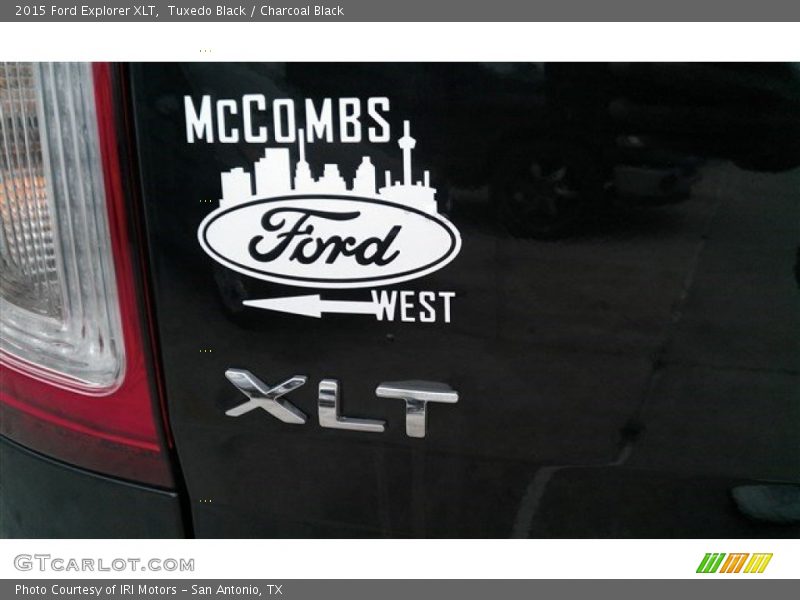 Tuxedo Black / Charcoal Black 2015 Ford Explorer XLT