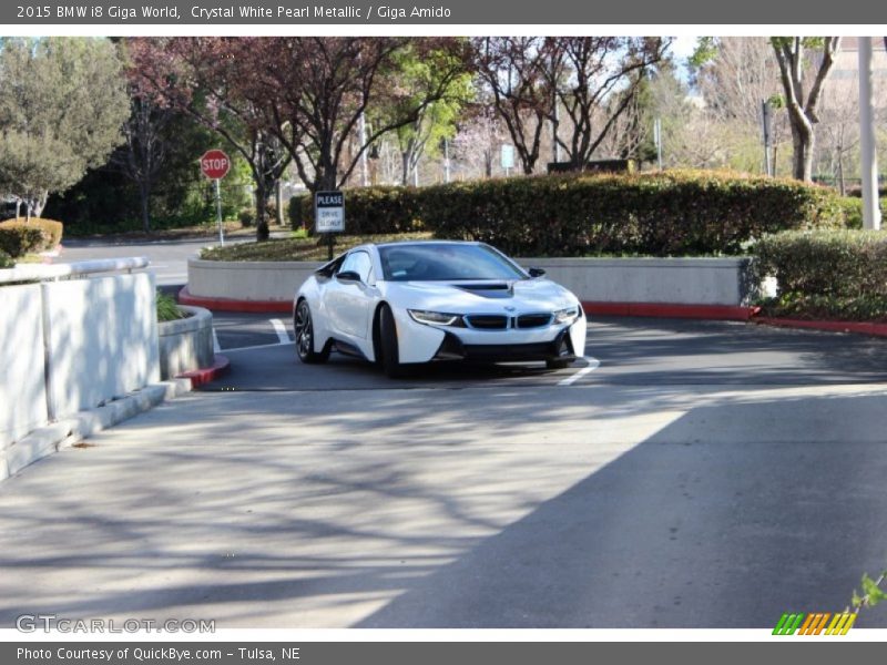 Crystal White Pearl Metallic / Giga Amido 2015 BMW i8 Giga World