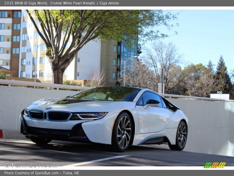 Front 3/4 View of 2015 i8 Giga World