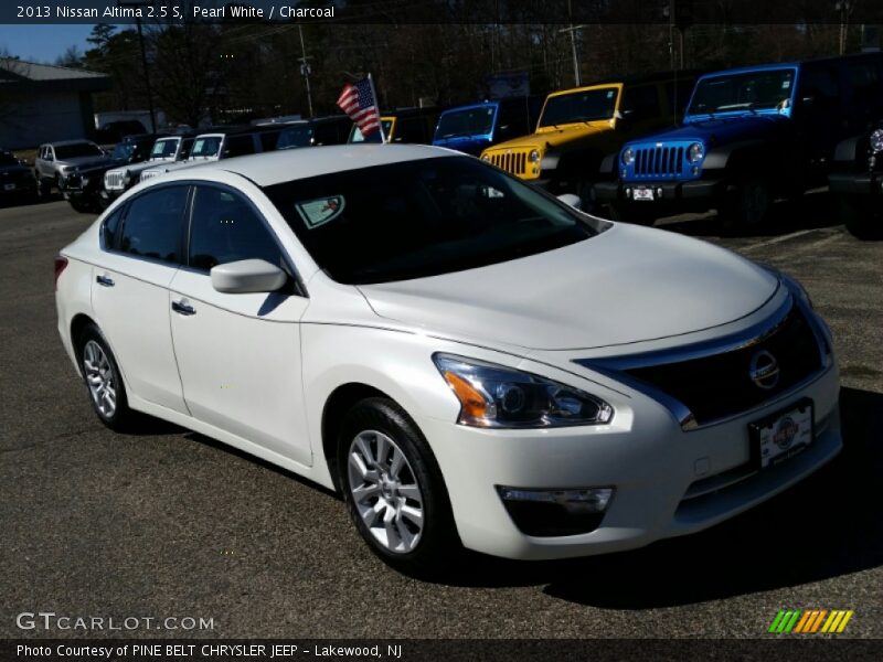 Pearl White / Charcoal 2013 Nissan Altima 2.5 S