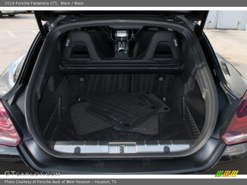  2014 Panamera GTS Trunk