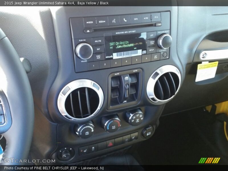 Controls of 2015 Wrangler Unlimited Sahara 4x4