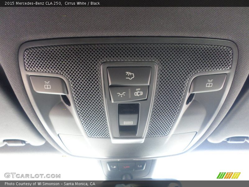 Cirrus White / Black 2015 Mercedes-Benz CLA 250