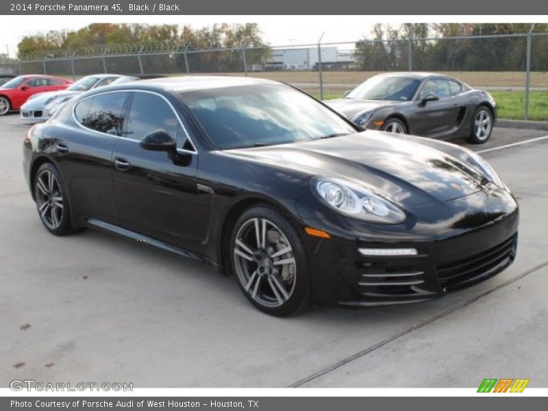 Black / Black 2014 Porsche Panamera 4S