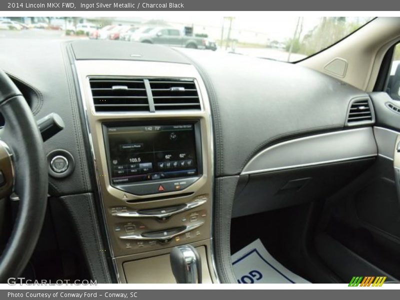 Ingot Silver Metallic / Charcoal Black 2014 Lincoln MKX FWD