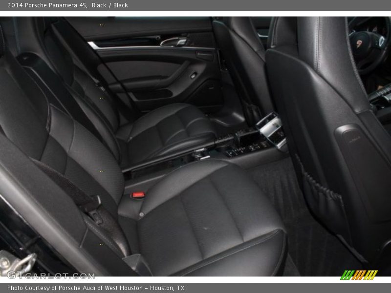 Black / Black 2014 Porsche Panamera 4S