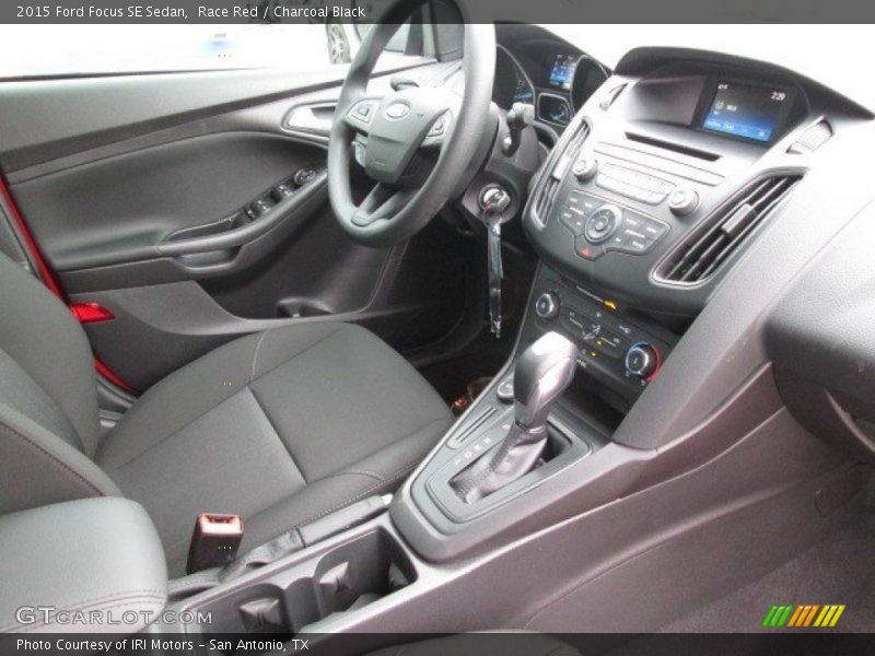 Race Red / Charcoal Black 2015 Ford Focus SE Sedan