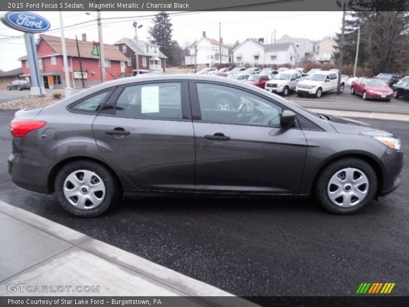 Magnetic Metallic / Charcoal Black 2015 Ford Focus S Sedan