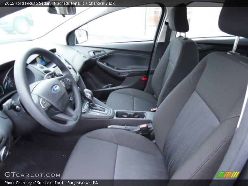 Magnetic Metallic / Charcoal Black 2015 Ford Focus S Sedan