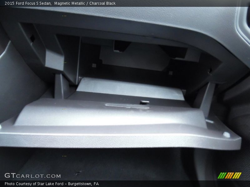 Magnetic Metallic / Charcoal Black 2015 Ford Focus S Sedan