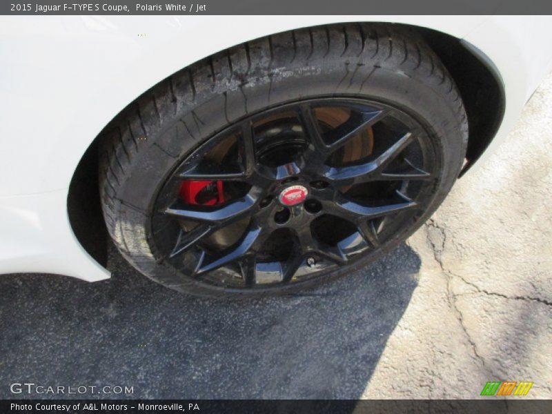  2015 F-TYPE S Coupe Wheel