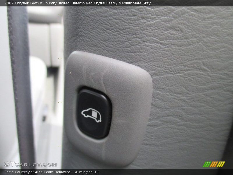 Inferno Red Crystal Pearl / Medium Slate Gray 2007 Chrysler Town & Country Limited