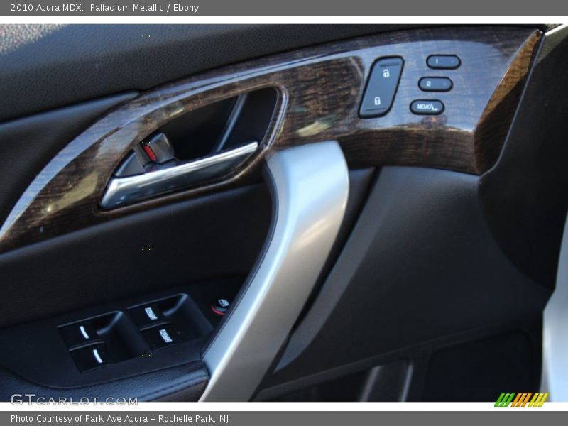 Palladium Metallic / Ebony 2010 Acura MDX