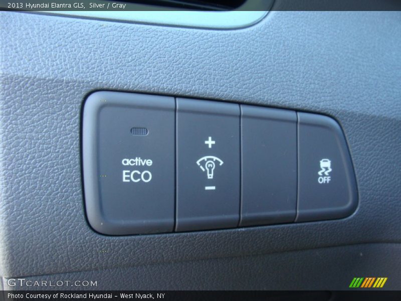 Silver / Gray 2013 Hyundai Elantra GLS