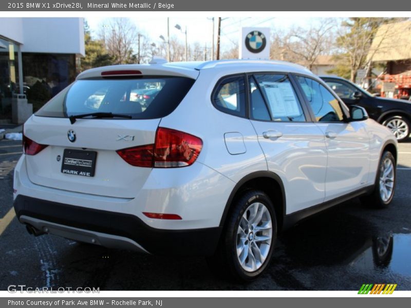 Mineral White Metallic / Beige 2015 BMW X1 xDrive28i