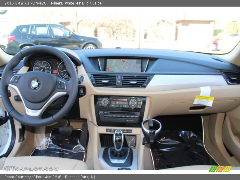 Mineral White Metallic / Beige 2015 BMW X1 xDrive28i