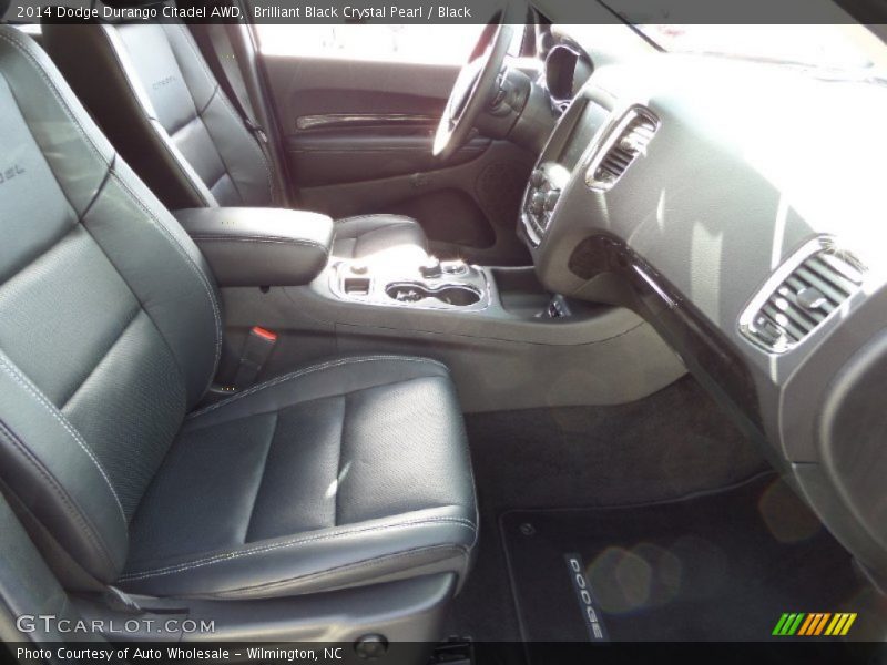 Brilliant Black Crystal Pearl / Black 2014 Dodge Durango Citadel AWD