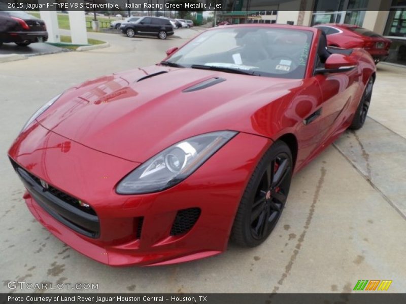 Front 3/4 View of 2015 F-TYPE V8 S Convertible