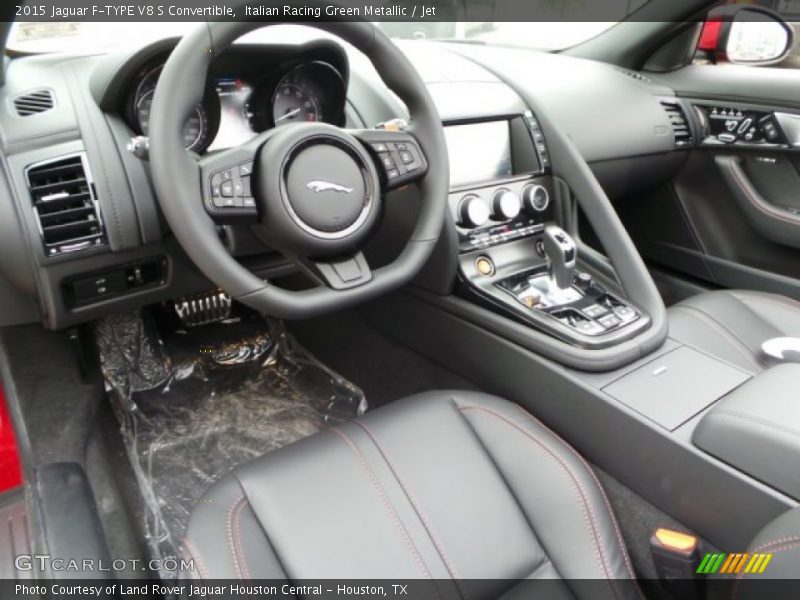  2015 F-TYPE V8 S Convertible Jet Interior