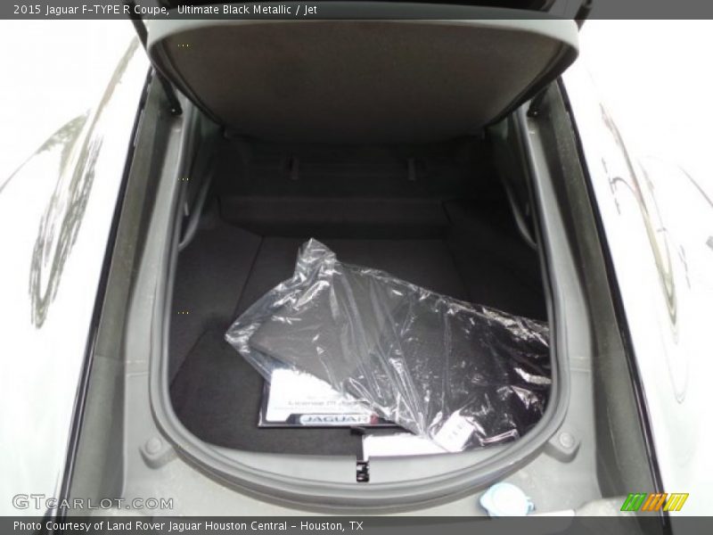 Ultimate Black Metallic / Jet 2015 Jaguar F-TYPE R Coupe