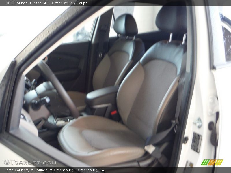 Cotton White / Taupe 2013 Hyundai Tucson GLS