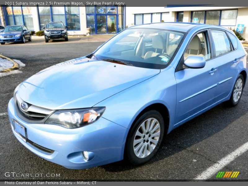 Front 3/4 View of 2011 Impreza 2.5i Premium Wagon