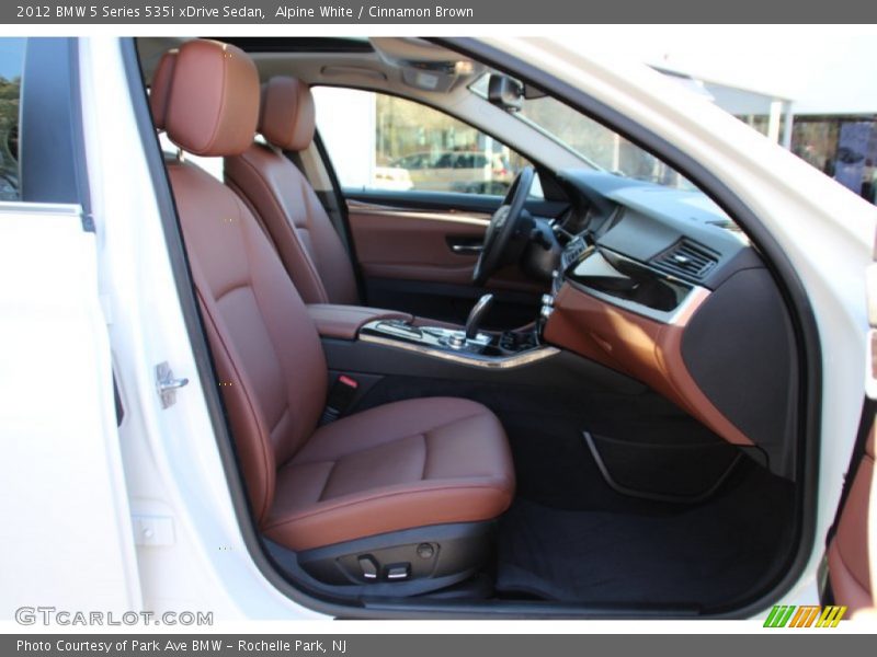 Alpine White / Cinnamon Brown 2012 BMW 5 Series 535i xDrive Sedan
