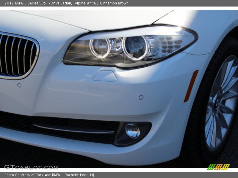 Alpine White / Cinnamon Brown 2012 BMW 5 Series 535i xDrive Sedan