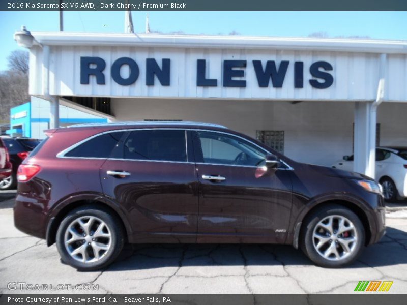 Dark Cherry / Premium Black 2016 Kia Sorento SX V6 AWD