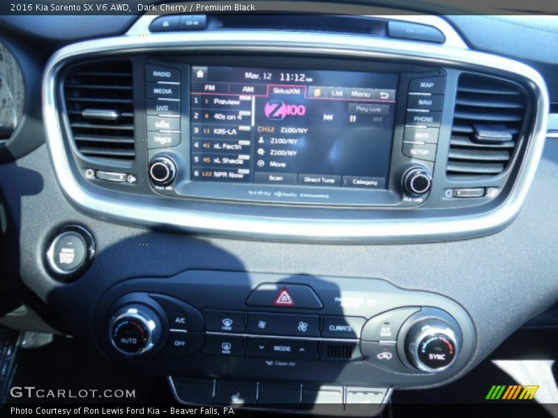 Controls of 2016 Sorento SX V6 AWD