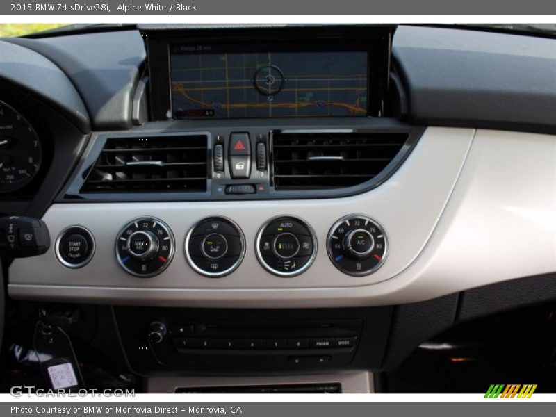 Alpine White / Black 2015 BMW Z4 sDrive28i