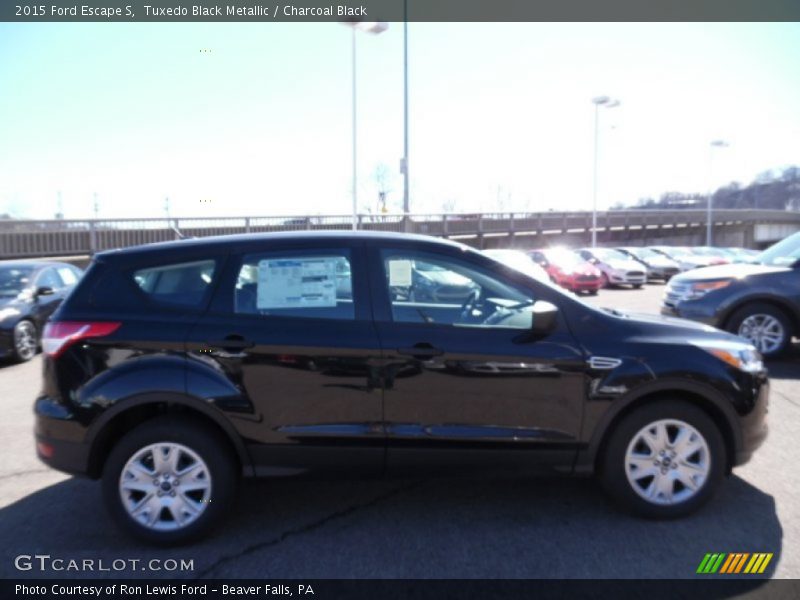 Tuxedo Black Metallic / Charcoal Black 2015 Ford Escape S