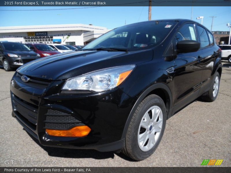Tuxedo Black Metallic / Charcoal Black 2015 Ford Escape S
