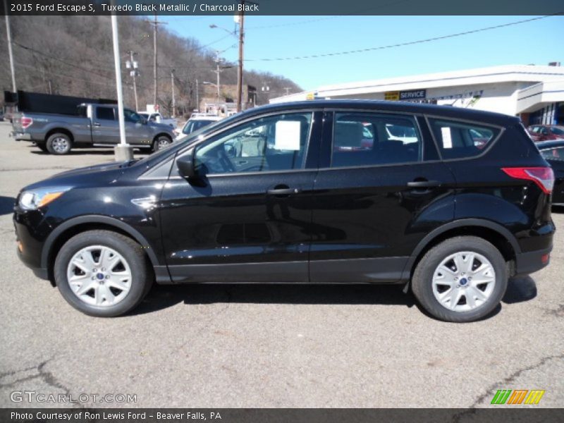 Tuxedo Black Metallic / Charcoal Black 2015 Ford Escape S