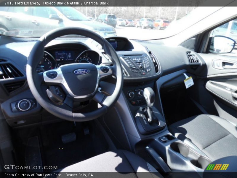 Tuxedo Black Metallic / Charcoal Black 2015 Ford Escape S