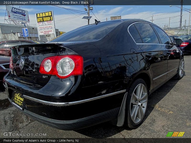 Deep Black / Black 2010 Volkswagen Passat Komfort Sedan