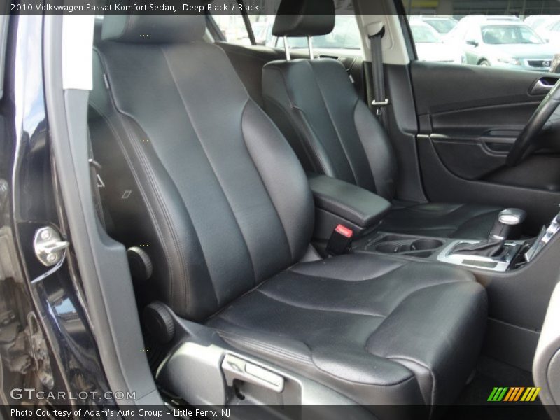Deep Black / Black 2010 Volkswagen Passat Komfort Sedan