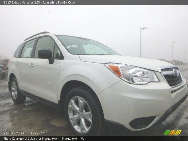 Satin White Pearl / Gray 2015 Subaru Forester 2.5i